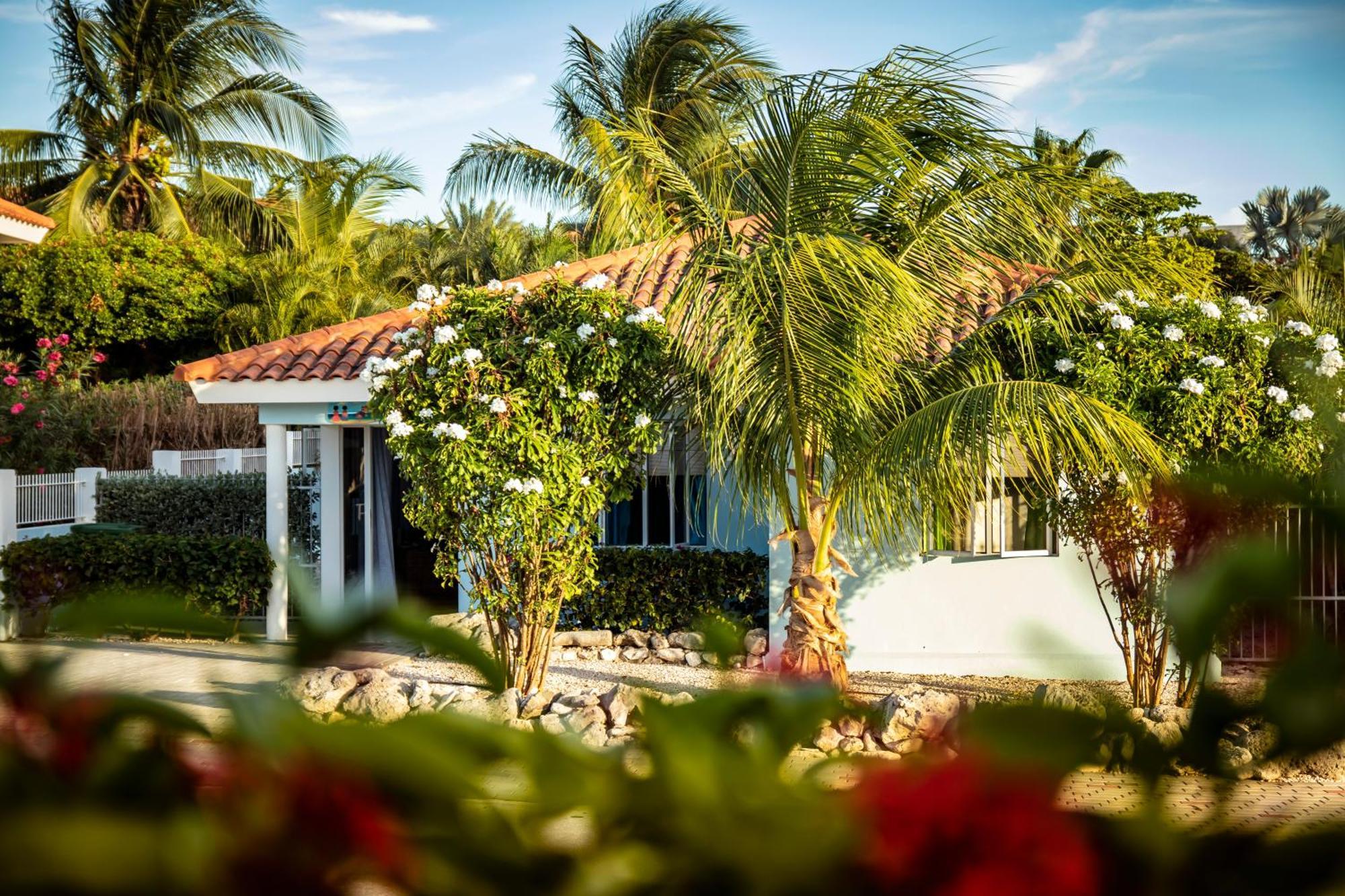 Villa Blue Curacao Jan Thiel Екстериор снимка