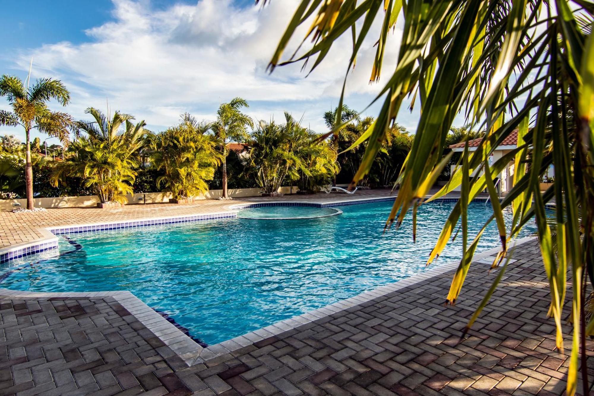 Villa Blue Curacao Jan Thiel Екстериор снимка