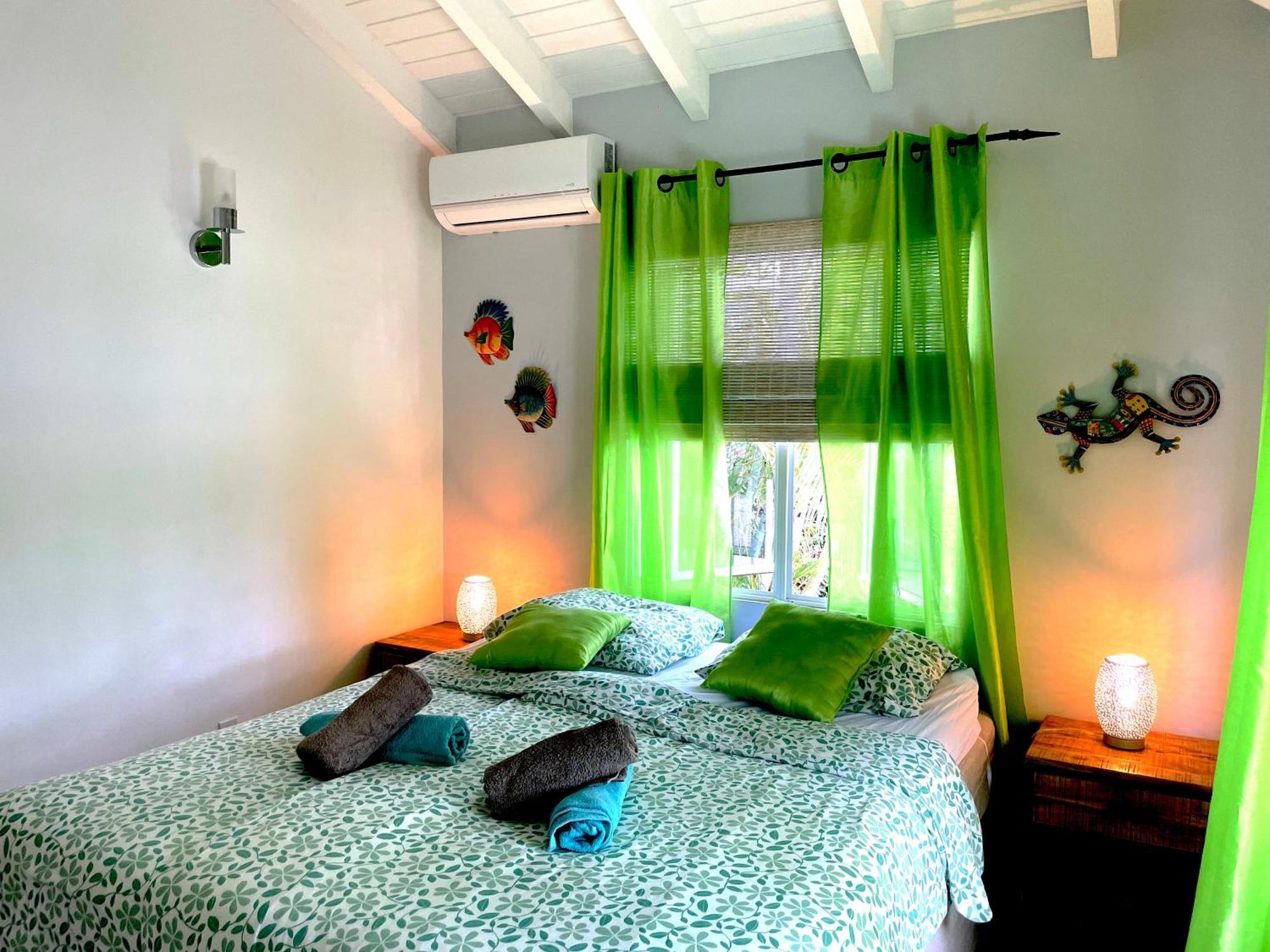 Villa Blue Curacao Jan Thiel Екстериор снимка